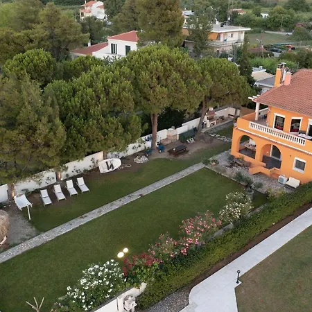 Pampas Seafront Villa, 6 Bedrooms, North Evvoia * Kanatadhika